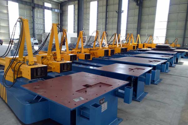 漢勒機電又一批拉彎機順利完工了，展示待驗收中